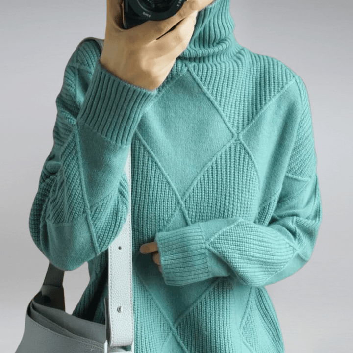 Alice | Soft Turtleneck Sweater