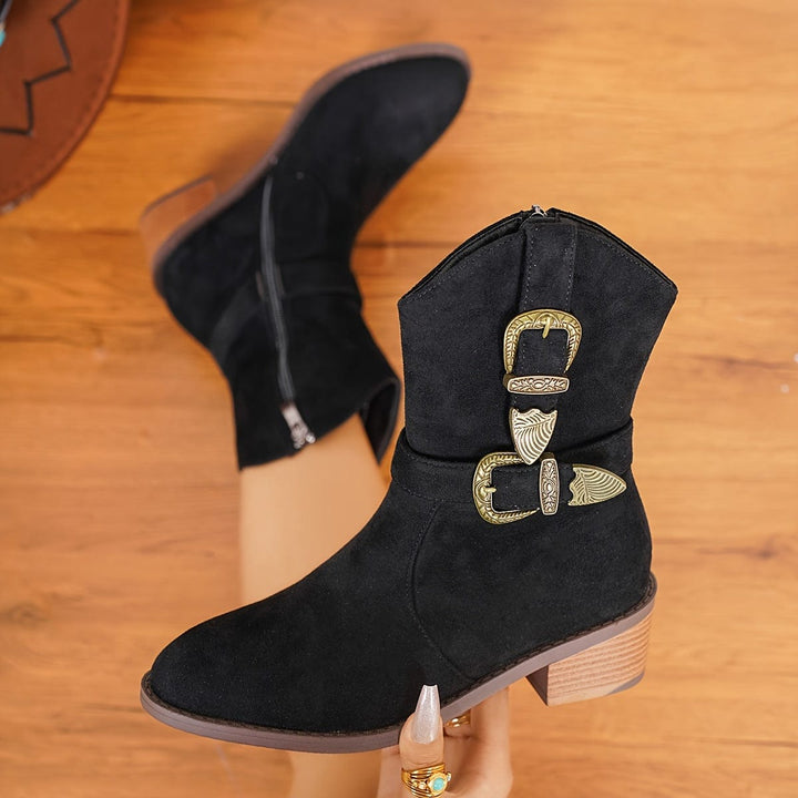 Giselle - Trail Boots