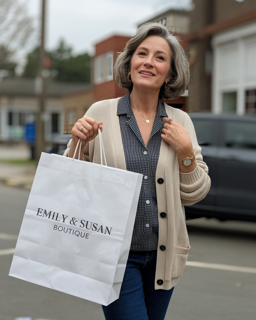 <h2>Customers love Emily & Susan Boutique!</h2>